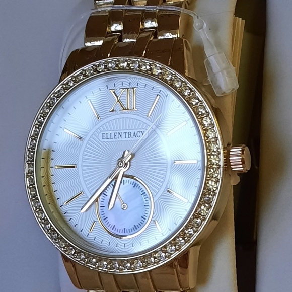 ELLEN TRACY Rhinestone Golden Watch - Picture 2 of 6